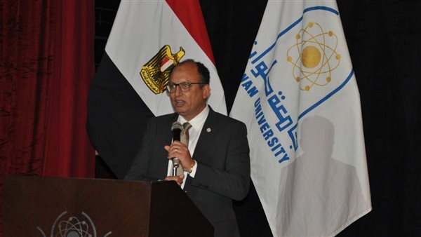 الدكتور السيد قنديل