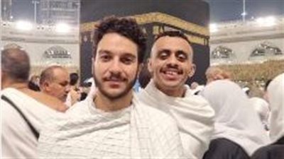 بعد العرض الخاص لفيلمهما في جدة.. نور النبوي وكزبرة يؤديان مناسك العمرة: اللهمَّ إنّا نستودعك غزة وأهلها| فيديو