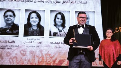 يجذب المعادن ويحب الكلاب.. مجموعة جديدة لـ محمد البرمي عن الكتب خان