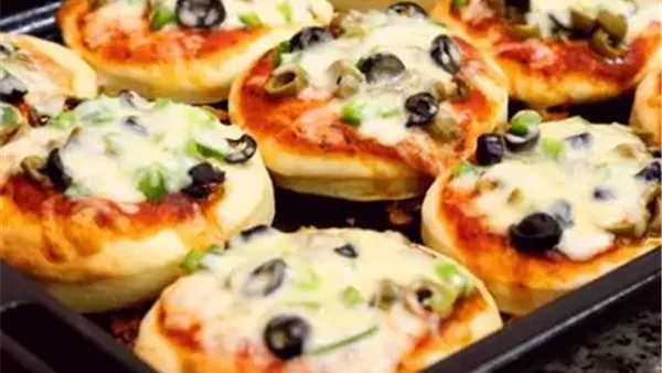 طريقة عمل البيتزا