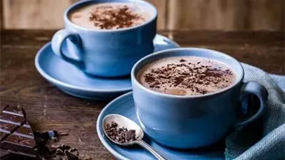 طريقة عمل الهوت شوكليت الجاهز.. أفضل مشروبات رأس السنة 2026