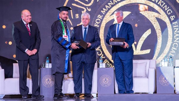 جانب من التكريم 