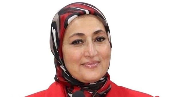 الدكتورة ثريا أحمد