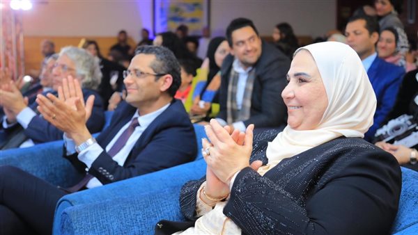 وزيرة التضامن ونقيب