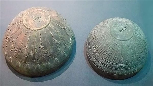  الأواني الفخارية