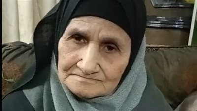 الحاجة عواطف أكبر حاصلة على شهادة محو الأمية بالفيوم: كنت عايزة أتعلم وأحفظ القرآن الكريم| بث مباشر