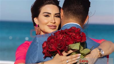 أخفت وجهه واسمه.. أول تعليق من سارة نخلة بعد خطبتها