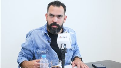 خالد عليش: قفلت الفرق اللي في سناني عشان أبعد عن الكوميدي.. وماتمش استغلالي كممثل | فيديو