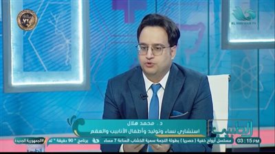 الدكتور محمد هلال يوضح الفرق بين الدورة الشهرية والنزيف