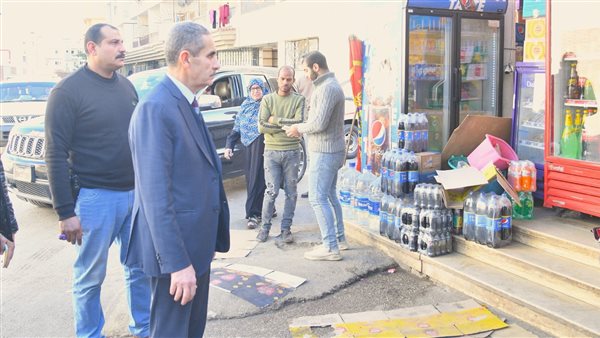 محافظ الغربية يزيل