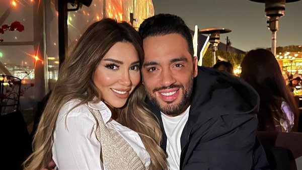 رامي جمال وزوجته