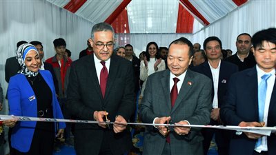 رئيس هيئة الاستثمار يفتتح أول مصنع باستثمارات فيتنامية 100% في مصر