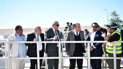 بتكلفة 215 مليون جنيه.. افتتاح مشروع الصرف الصحي لقرى الأشراف البحرية بقنا