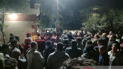 جنازة مهيبة لتشييع جثمان بسنت طالبة كفر الشيخ المقتولة على يد والدها لمثواها الأخير| صور 