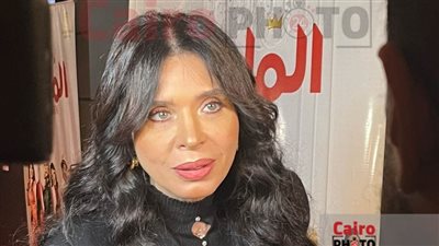 الراقصة دينا: كل ما أحس بالغرور افتكر الحديث الشريف عن الكِبر.. ووالدي كان صعب جدا