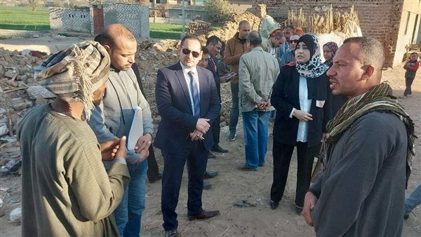  اللجنة تعاين مقر