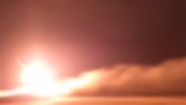 إطلاق صواريخ على