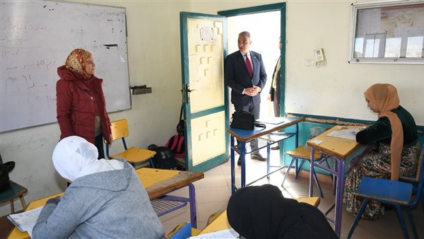 محافظ الفيوم يتفقد