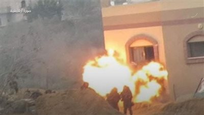 بين قتيل وجريح.. الفصائل الفلسطينية تعلن تفجير منزل بداخله 30 جنديا إسرائيليا 