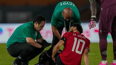 محمد صلاح يغادر بعثة منتخب مصر إلى إنجلترا مساء اليوم 