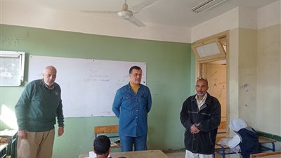 مصادر: الاستعانة بالخريجين وتعاقدات بالحصة ومد الخدمة لسد عجز المعلمين