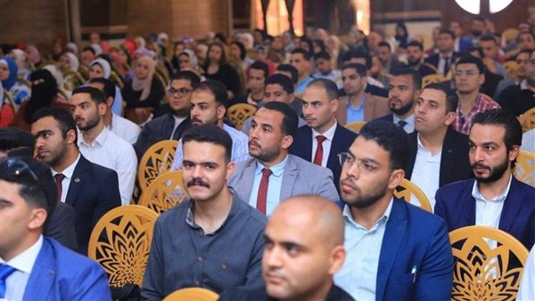 الدورة السابعة لمعهد