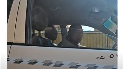 المصريين مقصروش.. السائح اللبناني صاحب فيديو توصيلة بالمجان بعد إعجاب رواد السوشيال ميديا: شعب كريم.. الدنيا لسه بخير