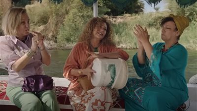 صداقات قوية وأسوان غالبة.. كيف أحيا فيلم مقسوم سينما أوائل الألفينيات من جديد؟ | تقرير