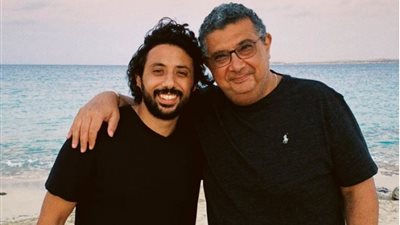 يوسف الكدواني: مدخلتش التمثيل بواسطة والدي ومطلبتش مساعدته | فيديو