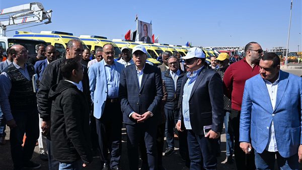 رئيس الوزراء في أسوان