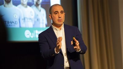 مانشستر يونايتد يتعاقد مع المدير التنفيذي السابق لـ غريمه السيتي