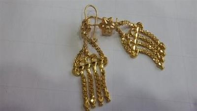 تفسير الحلم بفردتين حلق ذهب للمتزوجة.. خير أم شر؟