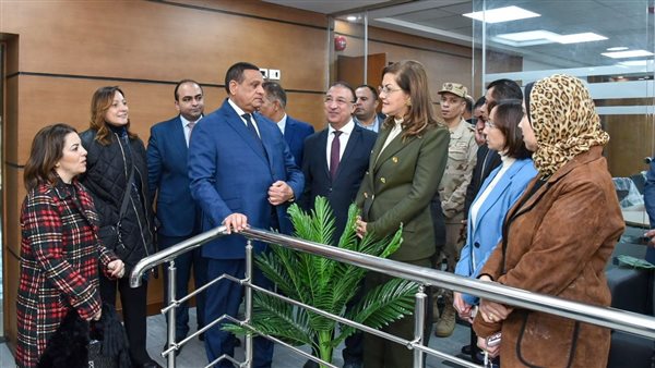 وزيرا التخطيط والتنمية