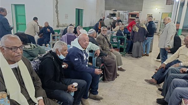 عزاء شقيقة محمد منير