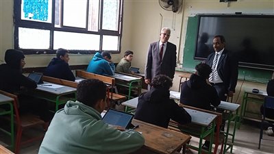 مدير تعليم القاهرة يتفقد انتظام سير امتحانات الشهادة الإعدادية والثاني الثانوي| صور