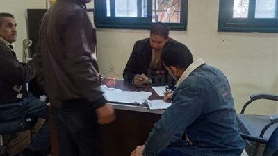 إحالة 10 موظفين للتحقيق لتغيبهم عن العمل دون عذر في المنيا 