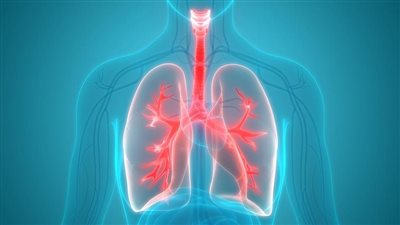 أبرزها سرعة ضربات القلب والتعرق الزائد.. تعرف على أعراض جلطة الرئة