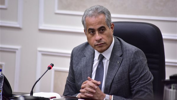 وزير العمل 