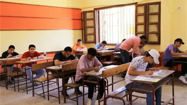 امتحانات صفوف النقل