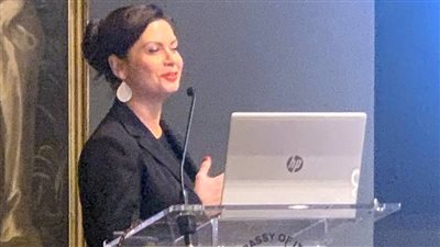 أشهر طاهية عالمية تشيد بإنتاج الزيتون المصري خلال ندوة بمكتبة الإسكندرية