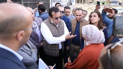 وزير الصحة يوجه بتطوير العيادة التابعة للتأمين الصحي بجانب مستشفى بدر المركزي بالبحيرة