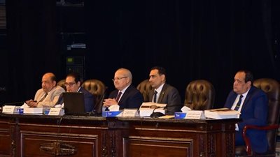 جامعة القاهرة: استحداث 4 جوائز بقيمة 400 ألف جنيه واختيار 30 مشروعًا بحثيا لتطوير العلوم الإنسانية 
