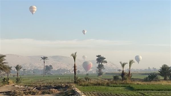 رحلات البالون الطائر