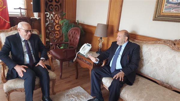 محافظ بورسعيد 