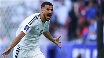 أرقام قياسية لـ أيمن حسين لاعب منتخب العراق بعد التأهل لثمن نهائي كأس آسيا