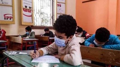 اليوم.. طلاب الصف الرابع الابتدائي بالجيزة يؤدون امتحاني العلوم والمهارات المهنية