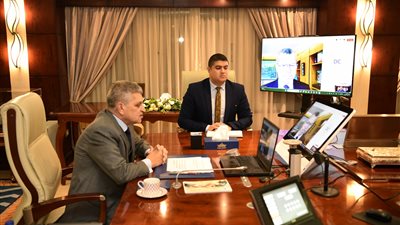 بيان عاجل من قناة السويس بشأن حركة الملاحة في ظل الأوضاع الراهنة بالبحر الأحمر