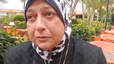 والدة الشهيد الرائد مهيد أحمد: تلقيت عزائه بالأبيض.. وطلبت من المعزين يباركوا لي |بث مباشر 