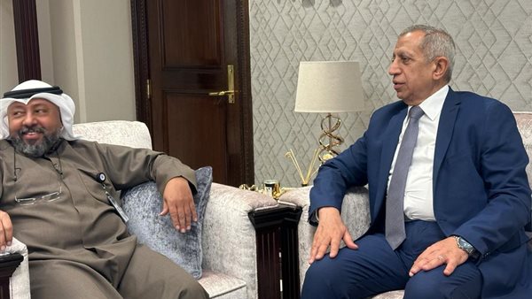 رئيس الأكاديمية العربية