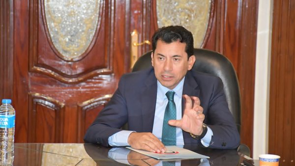 وزير الرياضة